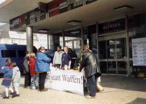 Waffeln statt Waffen